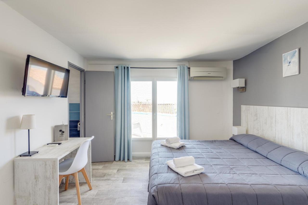 Hotel Les Palmiers En Camargue Saintes-Maries-de-la-Mer Kültér fotó