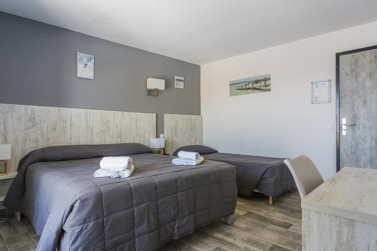 Hotel Les Palmiers En Camargue Saintes-Maries-de-la-Mer Kültér fotó