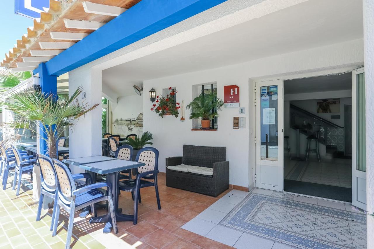 Hotel Les Palmiers En Camargue Saintes-Maries-de-la-Mer Kültér fotó
