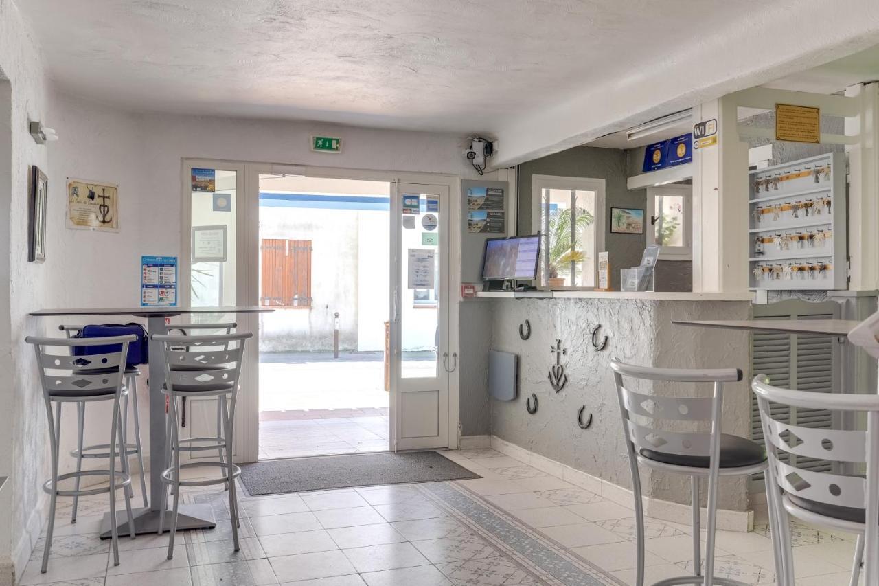 Hotel Les Palmiers En Camargue Saintes-Maries-de-la-Mer Kültér fotó
