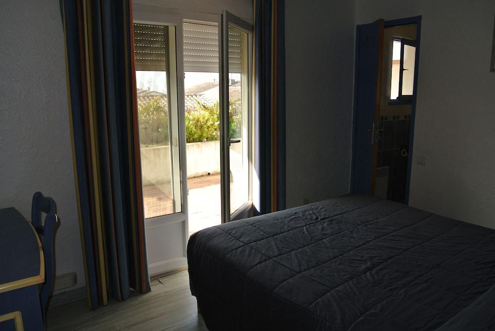 Hotel Les Palmiers En Camargue Saintes-Maries-de-la-Mer Kültér fotó