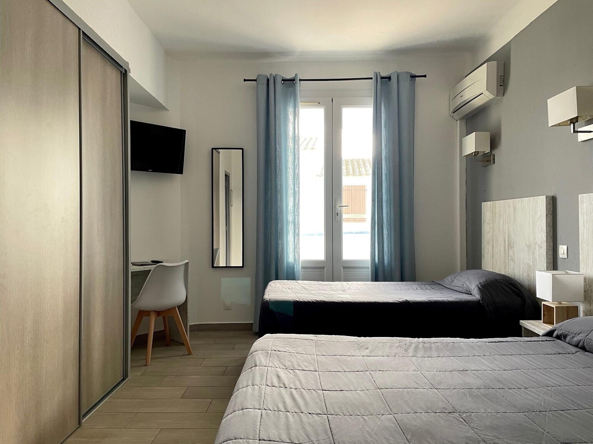 Hotel Les Palmiers En Camargue Saintes-Maries-de-la-Mer Kültér fotó