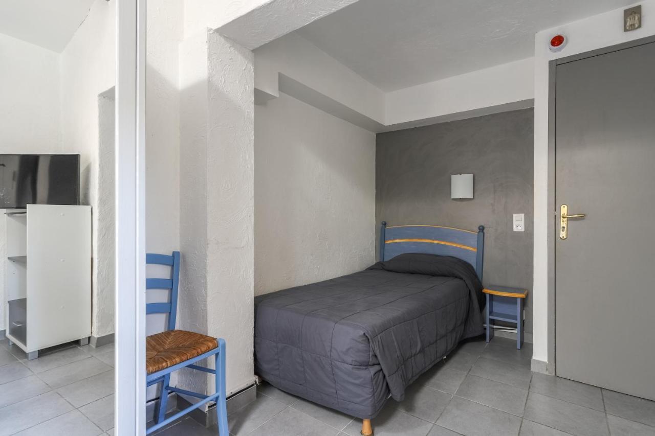 Hotel Les Palmiers En Camargue Saintes-Maries-de-la-Mer Kültér fotó