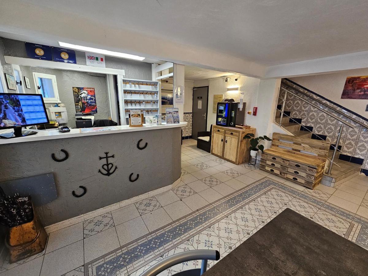 Hotel Les Palmiers En Camargue Saintes-Maries-de-la-Mer Kültér fotó