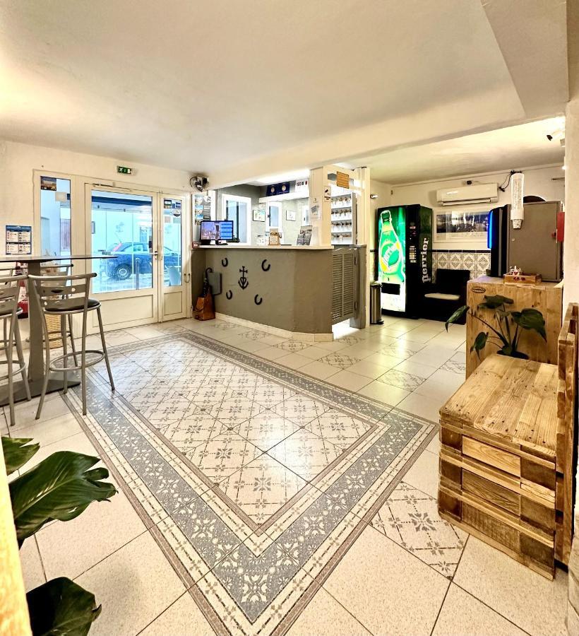 Hotel Les Palmiers En Camargue Saintes-Maries-de-la-Mer Kültér fotó