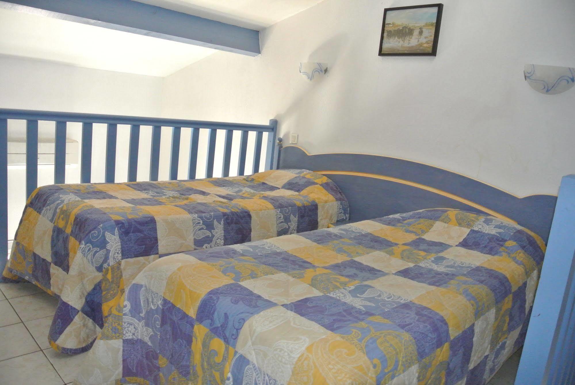 Hotel Les Palmiers En Camargue Saintes-Maries-de-la-Mer Kültér fotó